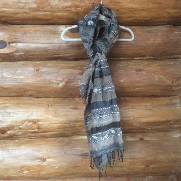 Aziza by Biz Wool Embroidered Boho Shawl Scarf One Size - Picture 6 of 6